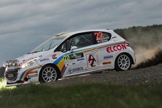 Kopecký vyhrál Rallye Pačejov a zdramatizoval domácí šampionát