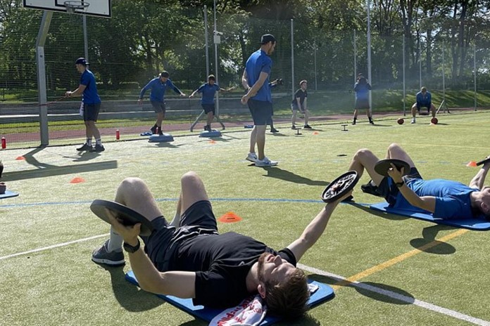 Hokejisté zahájili přípravu, chyběl zraněný reprezentant. Co Jiříček?