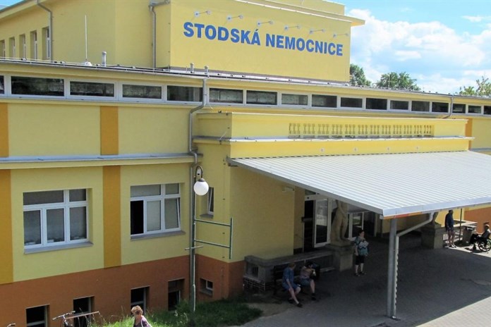 Pediatři nejsou. Stodská porodnice definitivně končí!