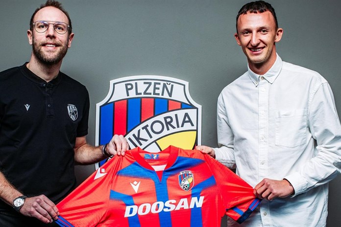 Potvrzeno. Staněk opouští Plzeň, místo něj Viktoria získala dva mladíky