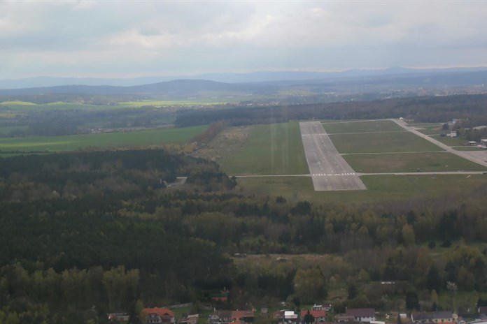 PlaneStation musí do dvou měsíců vyklidit záložní vojenské letiště Líně, rozhodl soud!