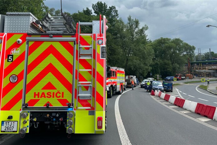 V Havířově-Šumbarku bylo poškozeno plynové potrubí, policisté a hasiči evakuovali desítky lidí