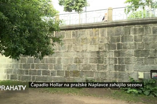 Čapadlo Hollar na pražské Náplavce zahájilo sezonu