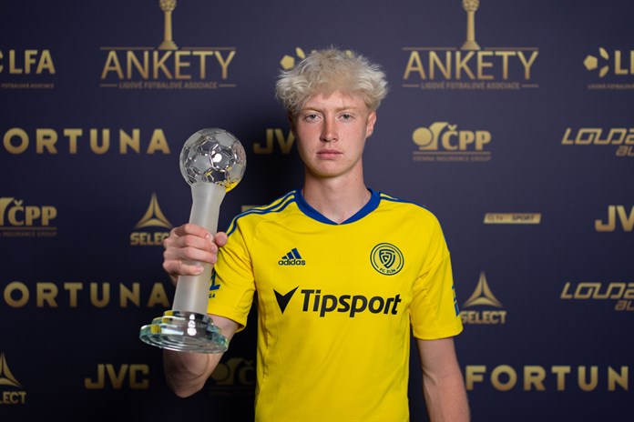 Zlínský fotbalový talent Tom Slončík se stal objevem ligové sezony 