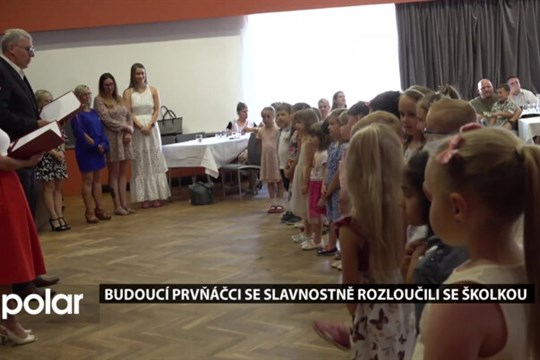 Budoucí prvňáčci se slavnostně rozloučili se školkou