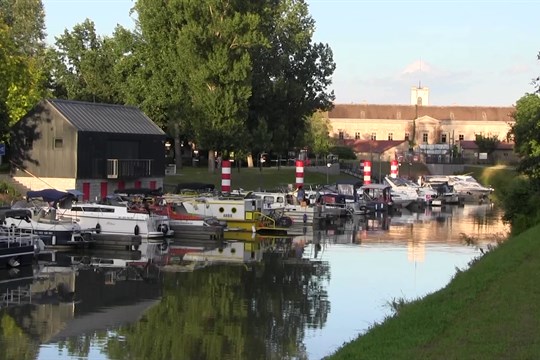 Ve veselském přístavu začaly hudební večery 