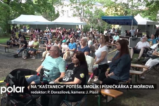 Na festivalových "kaštanech" potěšil Smolík i písničkářka z Mořkova