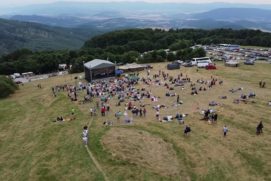 Tradiční setkání na Velké Javořině spoluorganizovalo i Veselí nad Moravou