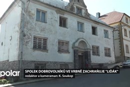 Ve Vrbně pod Pradědem dobrovolníci zachraňují Lidový dům, bývalé centrum kultury města