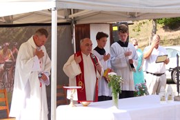 U zvonice v Maršově se konala tradiční Bartolomějská pouť