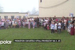 Prvňáčky na 5. ZŠ ve Frýdku-Místku vítali deváťáci, budou je provázet školním rokem