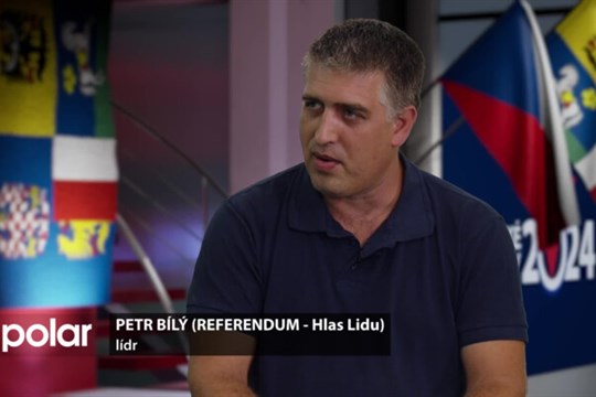 Zastupitelé mají sloužit lidu, tvrdí Petr Bílý, lídr hnutí REFERENDUM - Hlas lidu