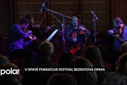 V Opavě pokračuje festival Bezručova Opava. Nabízí koncerty, divadlo, výstavy i unikátní Zahradu světla