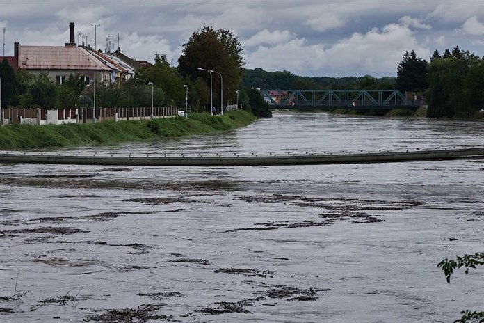 Hladiny menších vodních toků na Kroměřížsku klesly. Řeka Morava čeká vodu z Bečvy