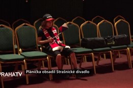 Plánička obsadil Strašnické divadlo