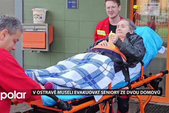 V Ostravě museli evakuovat seniory ze dvou domovů, kvůli povodním byly bez elektřiny a tepla