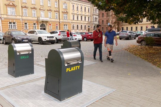 Podzemní kontejnery v centru Uherského Hradiště už jsou v provozu