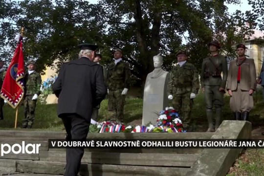 V Doubravě slavnostně odhalili bustu významného Sokola, legionáře a národního hrdiny Jana Čapka