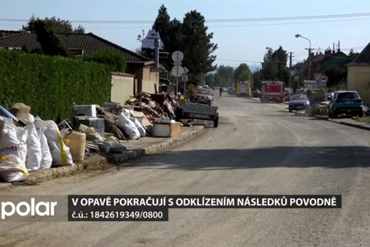 V Opavě pokračují s odklízením následků povodně. Těžká tchnika brzy zamíří i do zahrádkářských osad