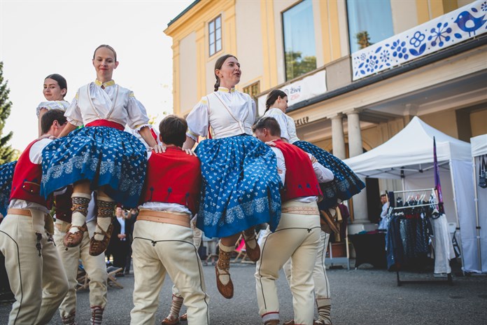 Zámecký ryneček nabídne folklor i nejlepší moravská vína