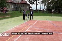 Havířov čistí zašlá hřiště s umělým povrchem