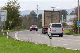 Řidiči, pozor! Rychlost na obchvatu u Vések bude měřit nový radar