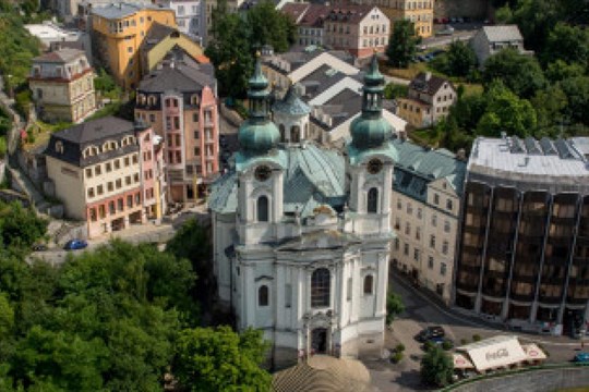 Jak si zpříjemnit pracovní dny v kraji léčivých pramenů?