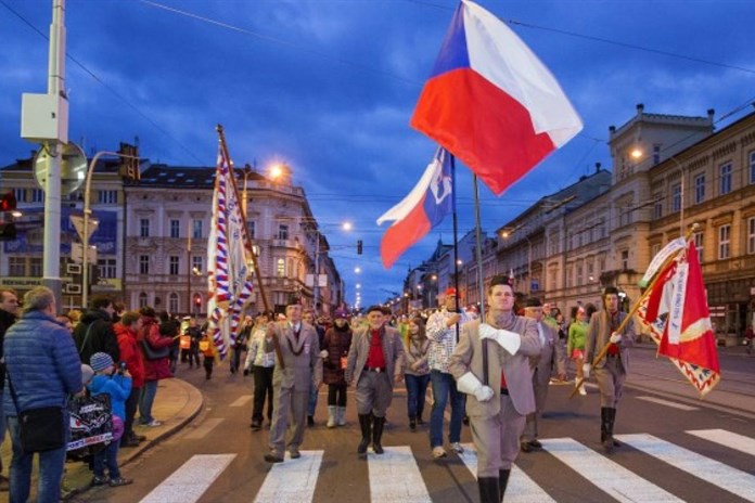 Oslavy vzniku republiky omezí v centru Plzně dopravu