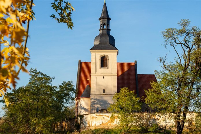 Doubravka oslaví vznik republiky komentovanými procházkami, prohlídkou, stopovačkou a vědomostní stezkou