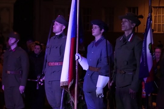 Pietní akt, lampionový průvod a ohňostroj připomněly vznik Československa