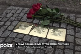 V Opavě odhalili historicky první čtyři Kameny zmizelých. Jsou vzpomínkou na rodinu Altschulů