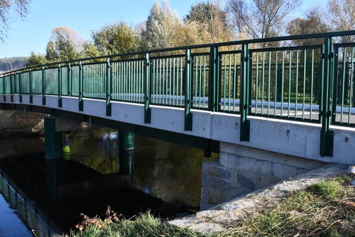 Na most přes Mži v Radčicích mohou díky rekonstrukci i zemědělci s technikou