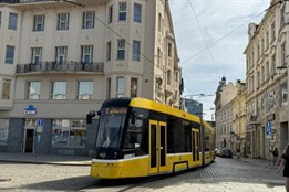 Rekonstrukce tramvajové trati v centru skončí. Kvůli bourání provizorních zastávek nastanou změny