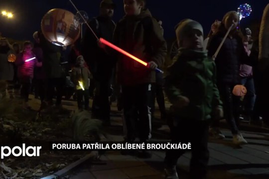 Porubské Alšovo náměstí zaplnily rodiny s dětmi. Bavily se na tradiční Broučkiádě