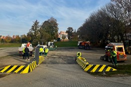 Na parkovištích Březnická a Pod Zimním stadionem začne platit nový ceník