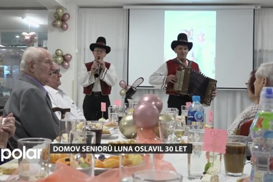 Domov seniorů Luna oslavil 30 let, zaměstnanci připravili pro klienty zábavný program