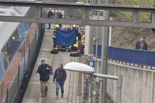 Vlak v Havířově srazil člověka, událost zastavila provoz