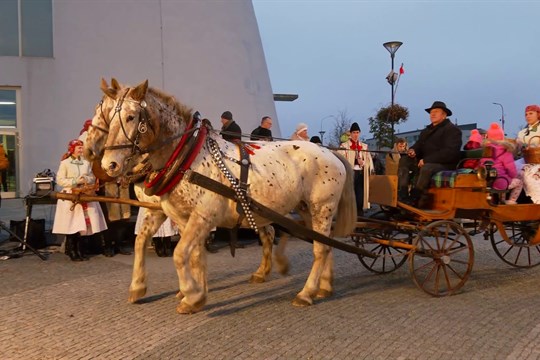 Svatý Martin přivezl do Starého Města ochutnávku vín