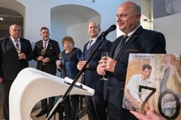 Západočeská galerie si k 70. narozeninám nadělila knihu