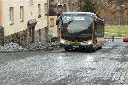 Dvorská ulice v Liberci je po měsících průjezdná