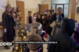 BEZ KOMENTÁŘE: Butovickou školu ve Studénce zaplnila strašidla