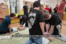 V ZŠ Žákovská děti překonaly rekord v nepřetržité resuscitaci, za to bodu v České knize rekordů