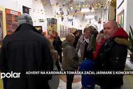 Advent ve škole kardinála Tomáška začal jarmark s koncertem