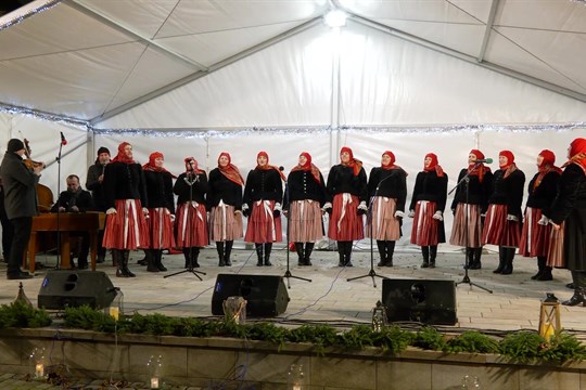 Adventní jarmark na Panském dvoře nabídl i výstavu betlémů