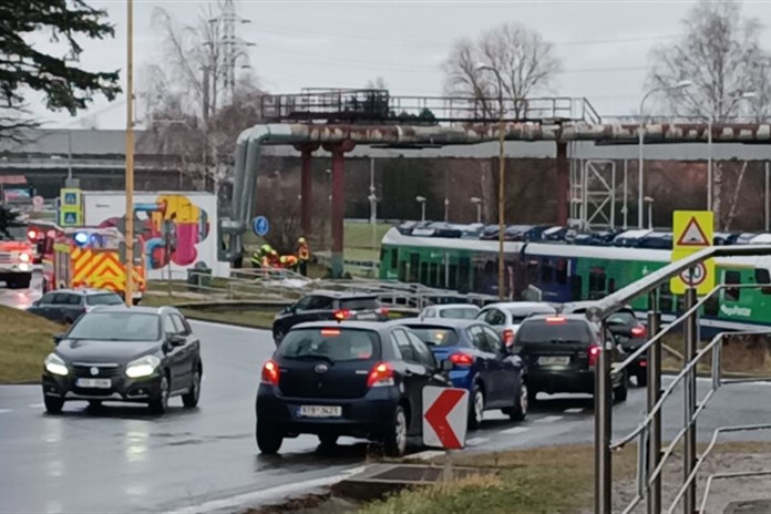 Mladý chlapec vjel na kole před projíždějící vlak v Kopřivnici