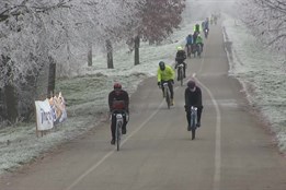 Cyklističtí nadšenci se sjeli na posledním kilometru