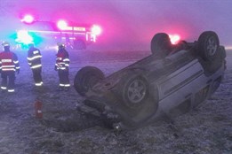 Na silnicích pozor. Opět hrozí námraza, varují meteorologové