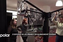 Z expozice v Návštěvnickém centru se lze přenést do kloboukové továrny