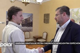 Karviná gratuluje Petru Sikorovi k hokejovým úspěchům na Mistrovství světa juniorů