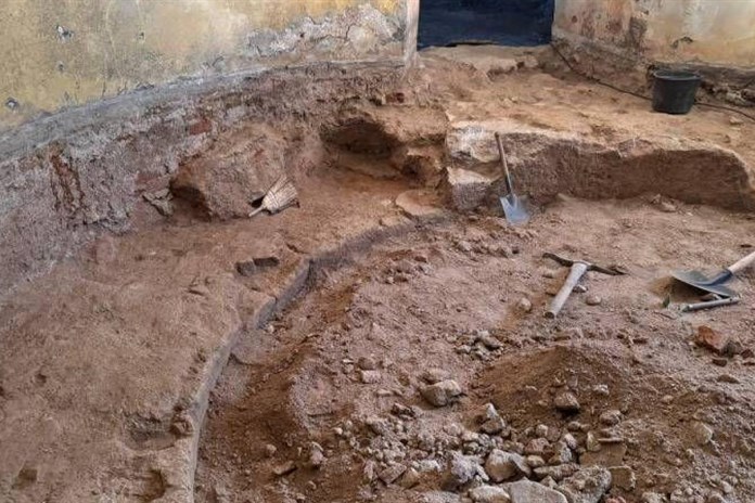 Probíhá revitalizace sokolovského zámku, přilákala i zájem archeologů